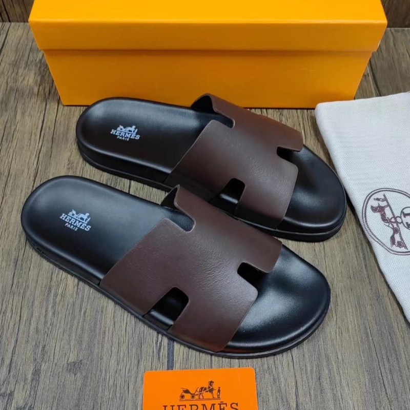 H**mes slippers